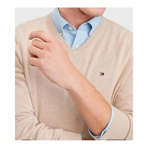 Tommy Hilfiger V neck men's sweater
Sz.Xs